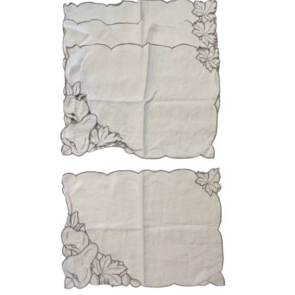 Vintage Ecru Embroidered Placemats‎ (4) w/ Cutwork Leaves Fruit COTTAGECORE EUC